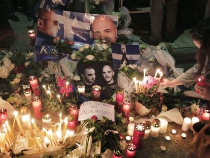 El asesinato a tiros de dos militantes neonazis eleva la tensión en Grecia