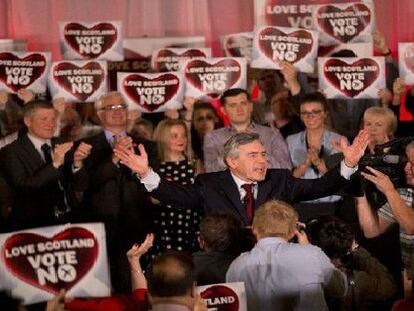 Unionistas y secesionistas apuran la campaña en busca del voto indeciso