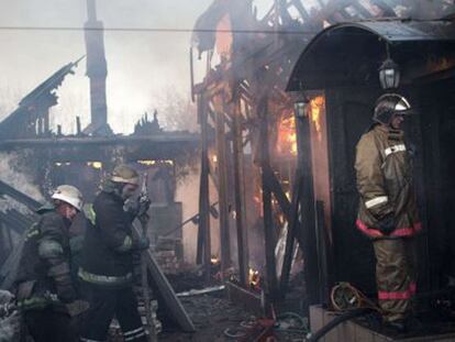 Poroshenko recuerda en el primer aniversario del Maidan a las víctimas
