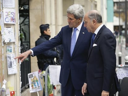 Kerry y el ministro de Exteriores francés Laurent Fabius