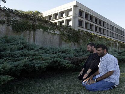 Former Guantánamo inmates protest in front of the US Embassy in Montevideo.