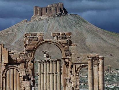 Situada a 240 kilómetros al noreste de Damasco abre la vía hacia el valle del río Éufrates. En la imagen, Templo de Bel en la Palmira, Siria.