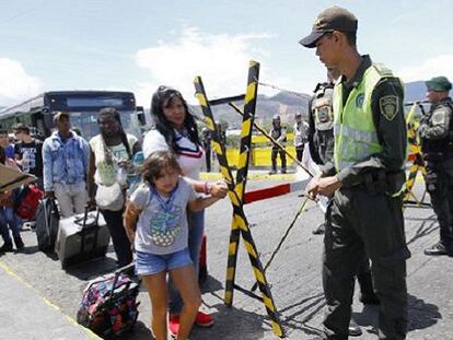 Maduro vaticina “un proceso duro y largo” para reabrir la frontera