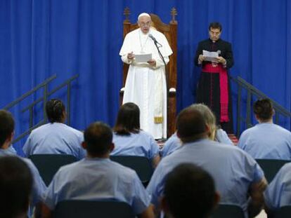 El Papa defiende la reinserción social ante presos en Estados Unidos