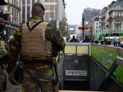 Los ciudadanos empiezan a criticar tanto despliegue de seguridad en Bruselas.