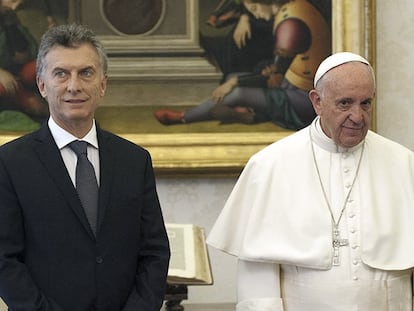 Mauricio Macri e o Papa Francisco, no Vaticano.