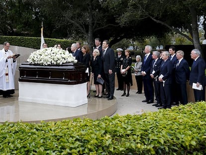 Funeral por Nancy Reagan en Simi Valley, California.