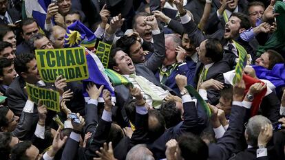 Brasil espera la reacción de Rousseff y los mercados al ‘impeachment’