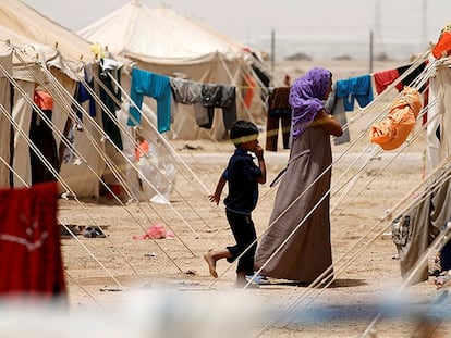 Campo de refugiados em Faluya (Iraque).