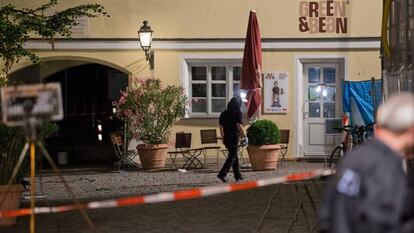 El lugar de la explosión en Ansbach.