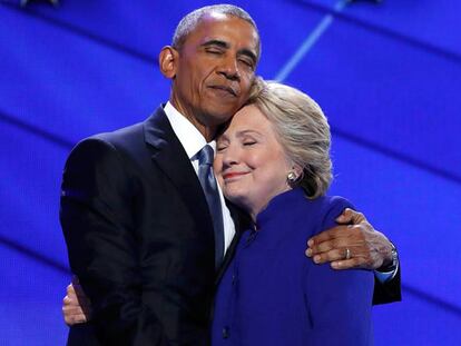 O presidente Barack Obama e a candidata a acontecer-lhe, Hillary Clinton.