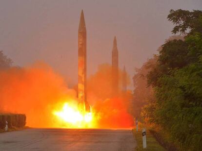 Lanzamiento de misiles en Corea del Norte, en una imagen de archivo.