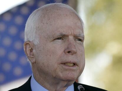 El senador republicano John McCain