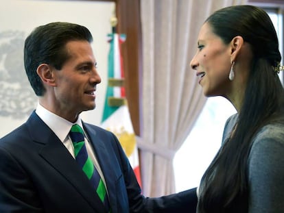 Una investigación acusa al presidente mexicano Peña Nieto de plagiar el 30% de su tesis