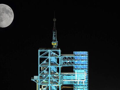 El laboratorio espacial chino Tiangong II listo para el lanzamiento en el centro Centro de Lanzamiento de Satélites de Jiuquan.