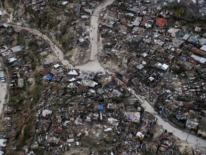 Imagen aérea de la ciudad de Jeremie, en Haiti, tras el paso del huracán.