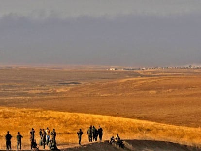 Milicianos kurdos cerca de la ciudad de Bashiqa, unos 25 km al noreste de Mosul.