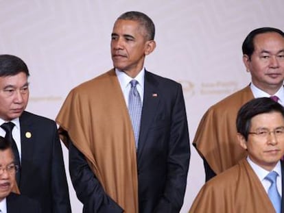 Obama en la foto oficial del Foro Asia-Pacífico.