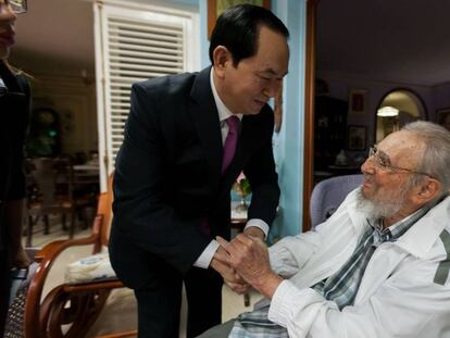 FOTO: El presidente de Vietnam, Tran Dai Quang, y Fidel Castro en La Habana, el pasado 15 de noviembre. VÍDEO: Sus últimas apariciones.