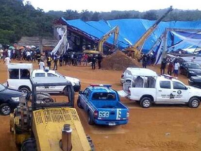 Al menos 100 muertos al derrumbarse una iglesia evangélica en Nigeria