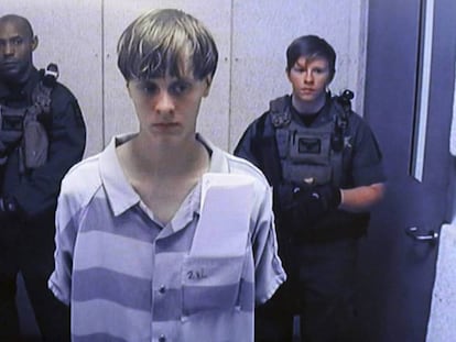 Dylann Roof, acusado de matar en junio del pasado año a nueve feligreses afroamericanos en una iglesia de Charleston.