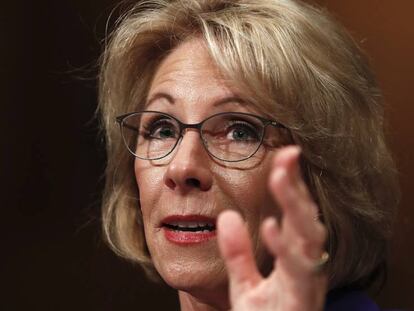 La secretaria de Educación, Betsy DeVos.