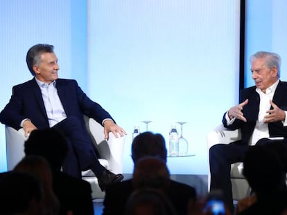 Mauricio Macri y Mario Vargas Llosa, este jueves en Madrid.