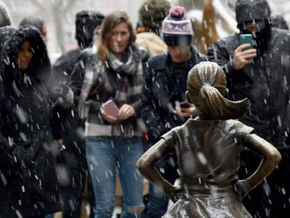 La escultura de "Fearless Girl", en Wall Street (Nueva York).