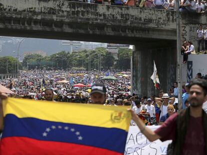 Manifestación en contra de Nicolás Maduro, este lunes en Caracas.