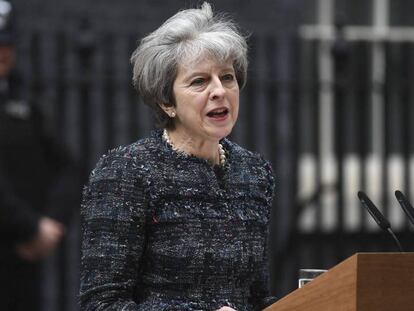 Theresa May, durante una rueda de prensa este miércoles en Londres.