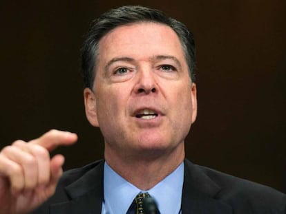 El director del FBI, James Comey, testifica en el Senado.