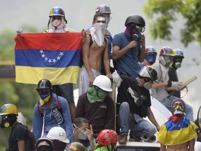 Manifestantes en Caracas.