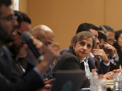 Carmen Aristegui y otras de las víctimas del espionaje del Gobierno mexicano.
