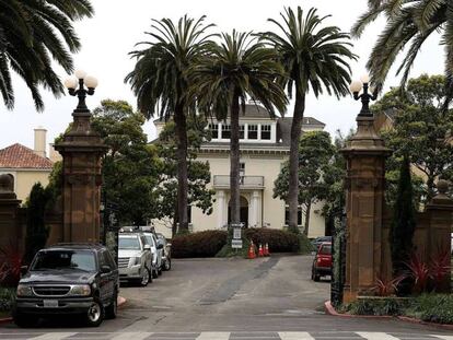 Entrada a Presidio Terrace, la calle más cara de San Francisco vendida por 90.000 dólares.