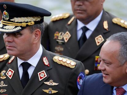 El ministro de Defensa, Vladimir Padrino, y Diosdado Cabello en un acto en la Constituyente.