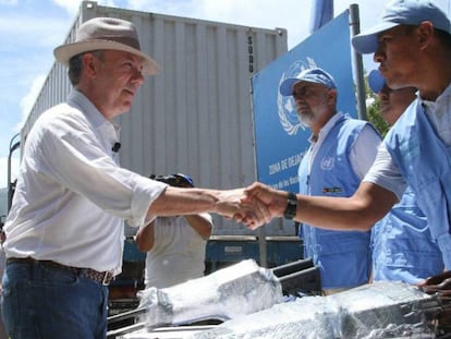 El presidente Juan Manuel Santos en Pondores (La Guajira) en donde se cerró el último contenedor con armas de las FARC entregadas a la ONU.