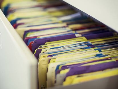 Australia ordena una investigación urgente tras hallar archivos secretos en una tienda de segunda mano