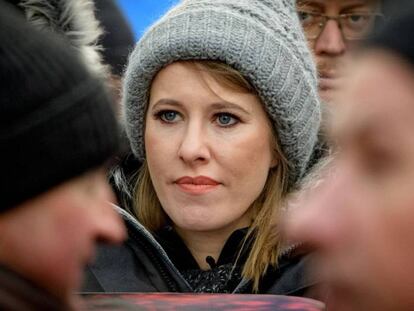 La candidata a las elecciones presidenciales rusas, Ksenia Sobchak, en una manifestación en apoyo a un opositor ruso asesinado, el pasado mes de febrero.