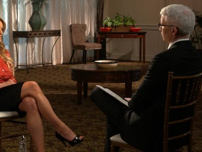 Una imagen de la entrevista a Stormy Daniels, distribuida por CBS antes de la emisión. En vídeo, las declaraciones de la denunciante.
