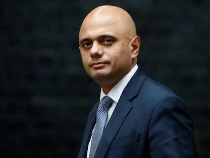 El nuevo ministro del Interior británico, Sajid Javid. En vídeo, por qué ha dimitido su predecesora en el cargo.