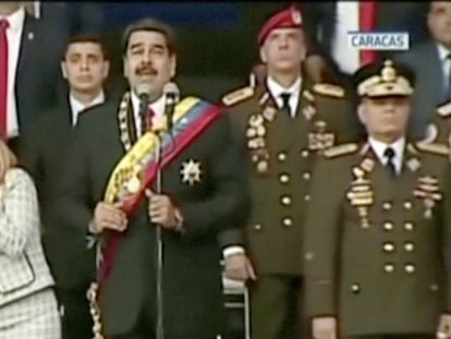 Nicolás Maduro en el momento de las explosiones durante un acto militar en Caracas.