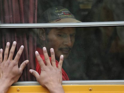 En vídeo, Trump amenaza con enviar al ejército para detener la caravana de migrantes hondureños