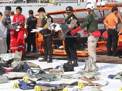 En vídeo el accidente del avión de Lion Air en Indonesia.