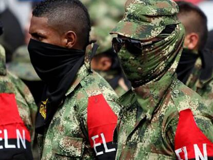 La muerte de tres militares venezolanos en la frontera eleva la tensión con Colombia.