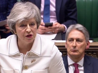May, en la Cámara de los Comunes. En vídeo, intervención de May.