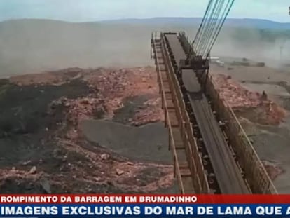 Imagen del momento en que se rompió la represa minera de Brumadinho (Brasil), el pasado 25 de enero.