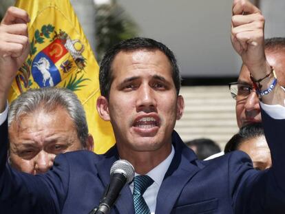 Juan Guaidó, este lunes durante una rueda de prensa en Caracas.