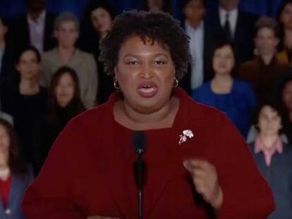 En vídeo, Stacey Abrams, durante su discurso.