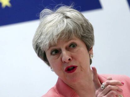 Theresa May, en la cumbre de Sharm El Sheikh este lunes.