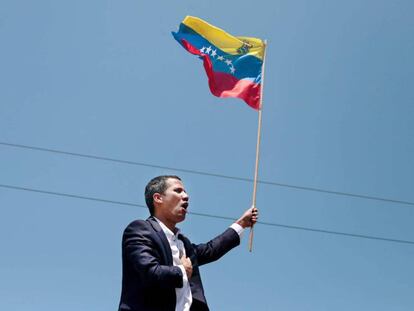 En vídeo, Juan Guaidó, tras aterrizar el lunes en al aeropuerto de Caracas.